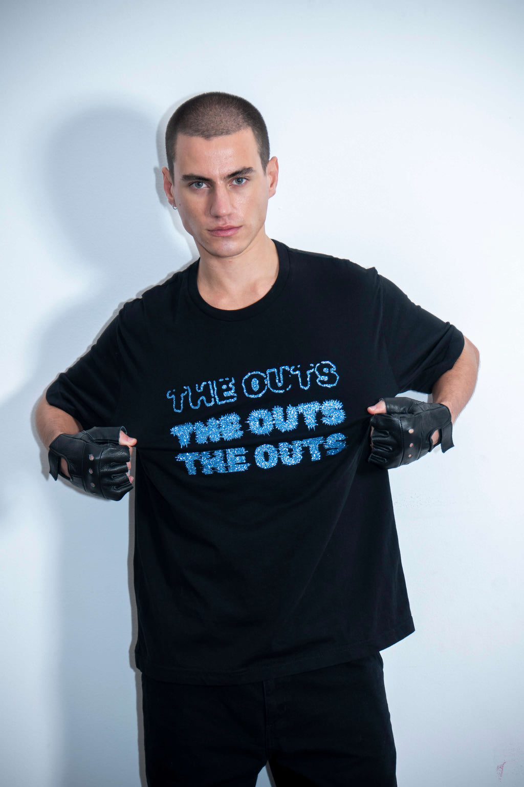 CAMISETA GLITTER THE OUTS