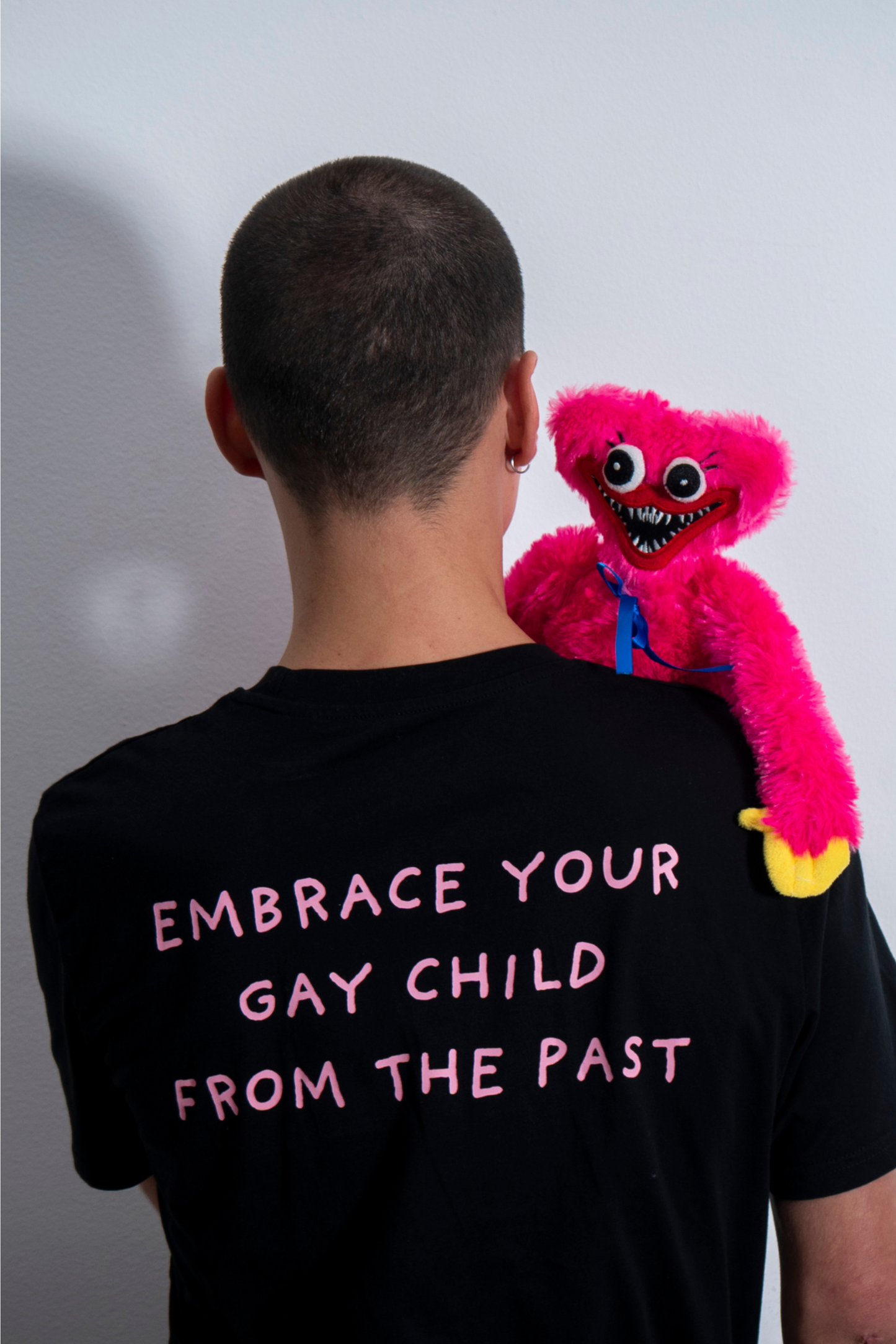 CAMISETA EMBRACE BLACK